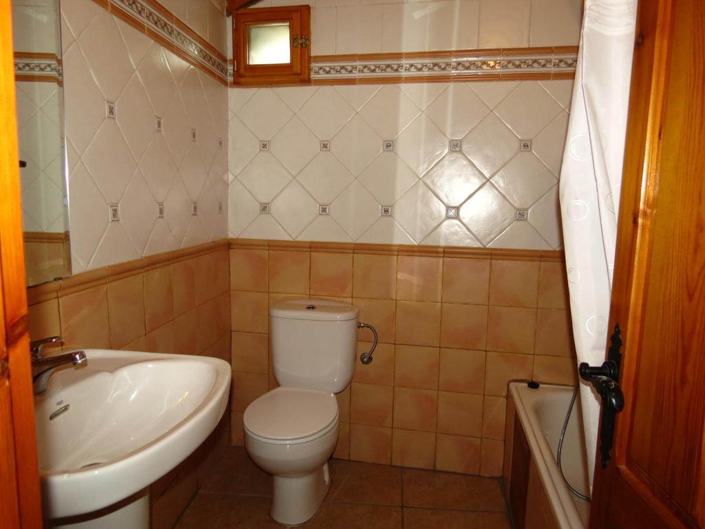 Cal Mestre Fornells de la Muntanya Номер фото